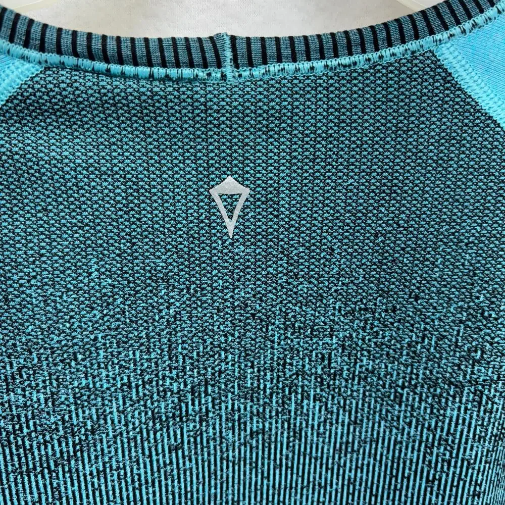 Ivivva by‎ Lululemon Girl’s Long Sleeve Top - Size 12